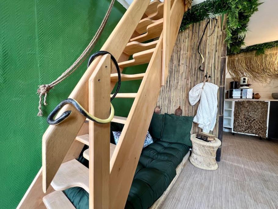 Nuit Dans La Jungle - Love Room Souppes-sur-Loing Exterior photo